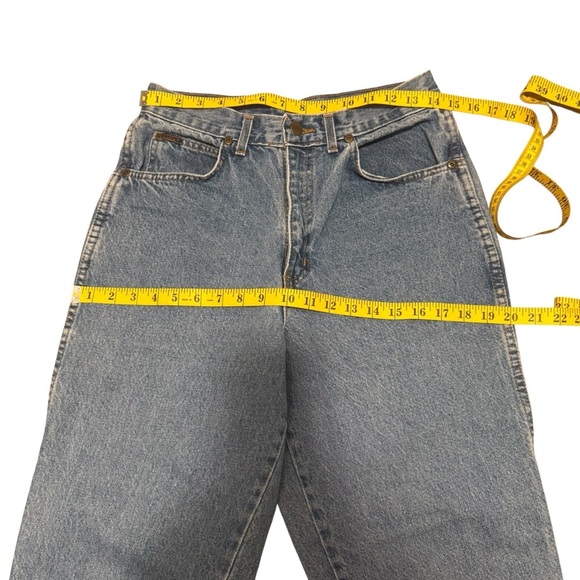 Vintage Chic 80’s Relaxed “Mom” Fit Denim Jeans Stone/Acid Wash, size 12 petite - Picture 6 of 7